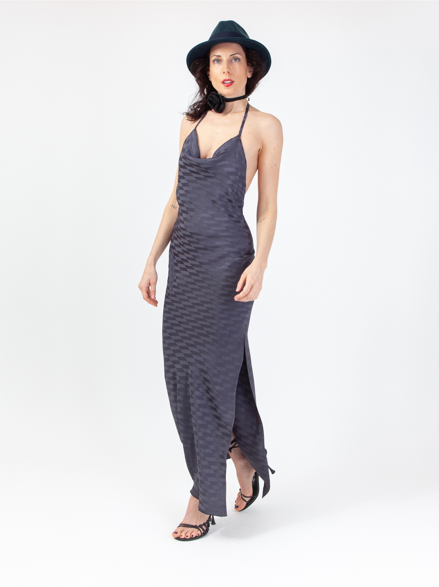 Women's shiny satin dress, long elegant gray dress, sleeveless, with laces, back out and slit. Gray colour. 100% viscose, jacquard design. made in Italy. For sale online!